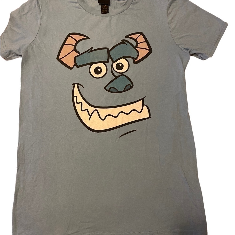 𝅺anvil Disney Sully Tshirt size Small